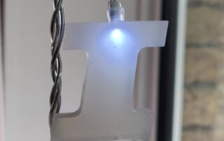 lit letter I